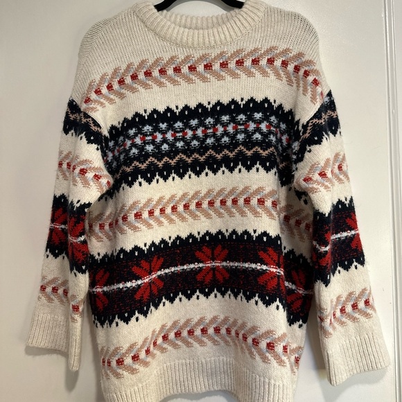 NWT Zara small Snowflake Red White Blue Geometric Oversized Winter Sweater. - Picture 2 of 11